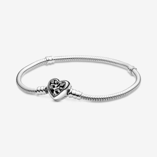 Pulsera Cadena de Serpiente con Cierre de Corazón Familiar